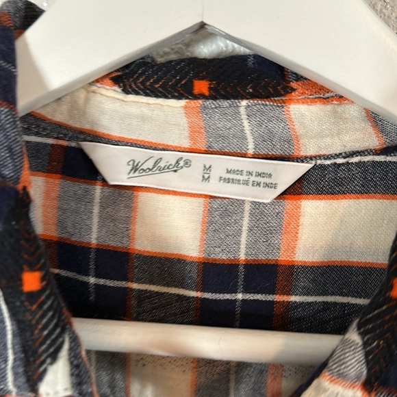Woolrich Plaid Diamond Embroidered Button Down Shirt Size Medium - Picture 3 of 7